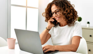 A member looking online for information on how to enroll in d-snp